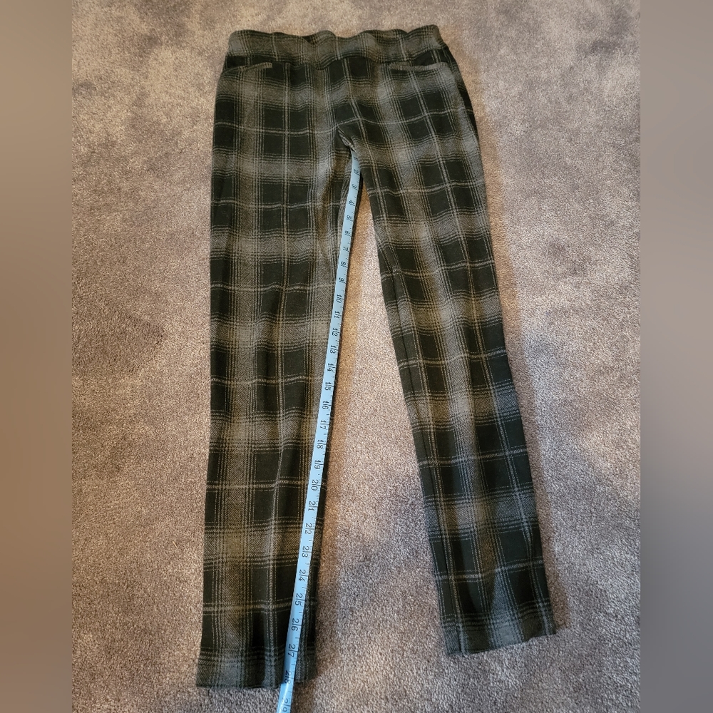 Attyre plaid pants